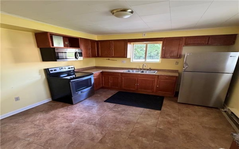 107 James St, Leechburg, 15656, 1 Bedroom Bedrooms, ,1 BathroomBathrooms,Residential,For Sale,James St,1762738