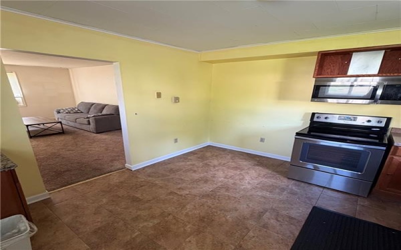 107 James St, Leechburg, 15656, 1 Bedroom Bedrooms, ,1 BathroomBathrooms,Residential,For Sale,James St,1762738