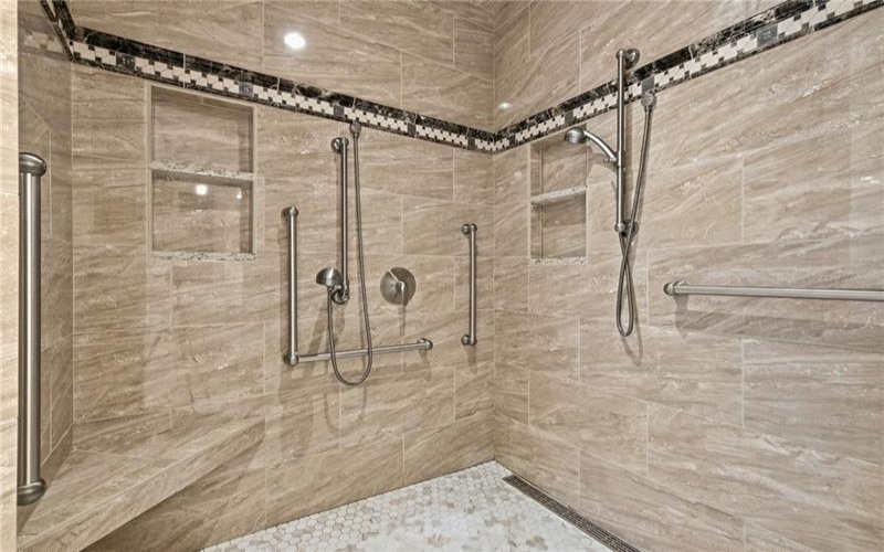 308 Sutherland Drive, Venetia, 15367, 6 Bedrooms Bedrooms, 14 Rooms Rooms,7.4 BathroomsBathrooms,Residential,For Sale,Sutherland Drive,1762747