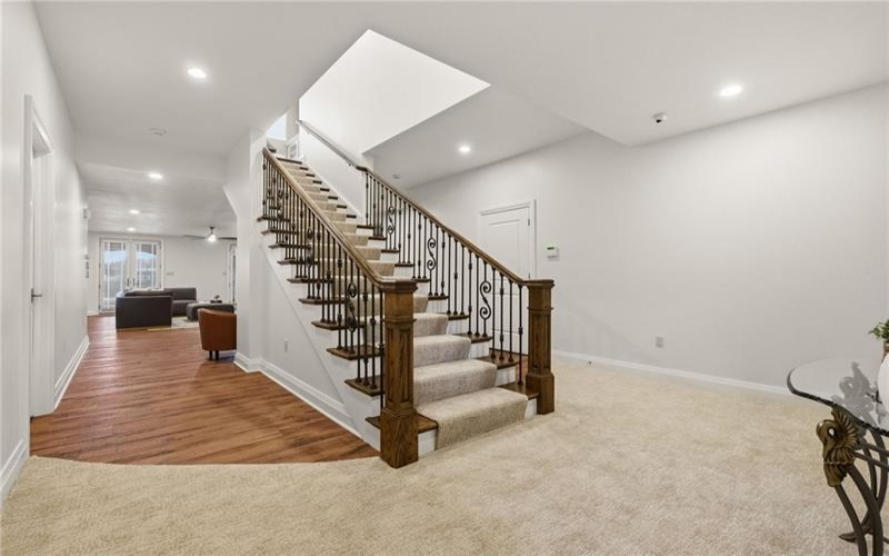308 Sutherland Drive, Venetia, 15367, 6 Bedrooms Bedrooms, 14 Rooms Rooms,7.4 BathroomsBathrooms,Residential,For Sale,Sutherland Drive,1762747