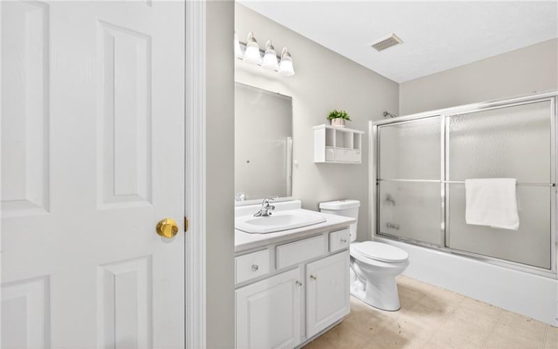 4 Dogwood Drive, Washington, 15301, 3 Bedrooms Bedrooms, 9 Rooms Rooms,1.1 BathroomsBathrooms,Residential,For Sale,Dogwood Drive,1762776
