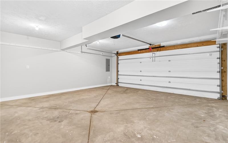 4 Dogwood Drive, Washington, 15301, 3 Bedrooms Bedrooms, 9 Rooms Rooms,1.1 BathroomsBathrooms,Residential,For Sale,Dogwood Drive,1762776
