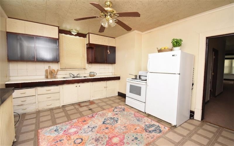 328 5th Avenue, New Kensington, 15068, ,Multi-unit,For Sale,5th Avenue,1762801