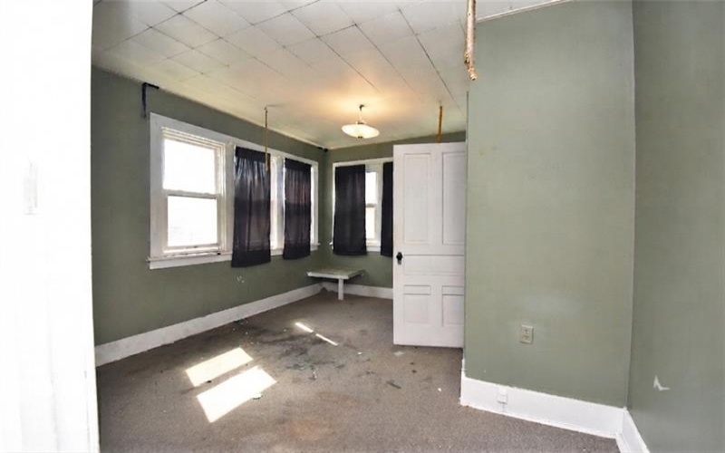 328 5th Avenue, New Kensington, 15068, ,Multi-unit,For Sale,5th Avenue,1762801