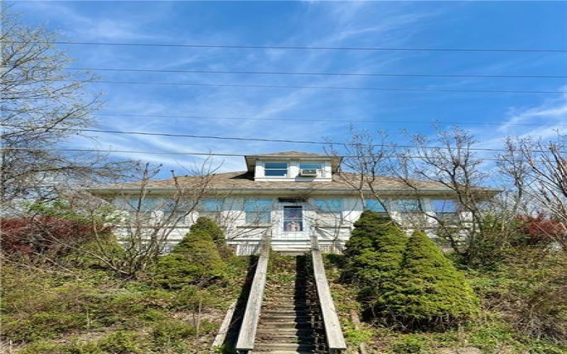 53 Welcome ST, Fredericktown, 15333, 3 Bedrooms Bedrooms, ,2.2 BathroomsBathrooms,Residential,For Sale,Welcome ST,1762820