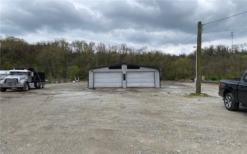 6233-6235 State Route 88, Finleyville, 15332, ,Commercial-industrial-business,For Sale,State Route 88,1762836
