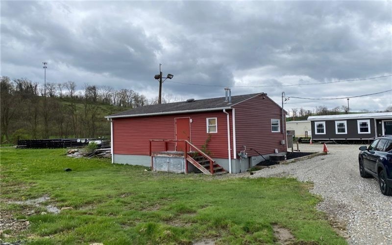 6233-6235 State Route 88, Finleyville, 15332, ,Commercial-industrial-business,For Sale,State Route 88,1762836