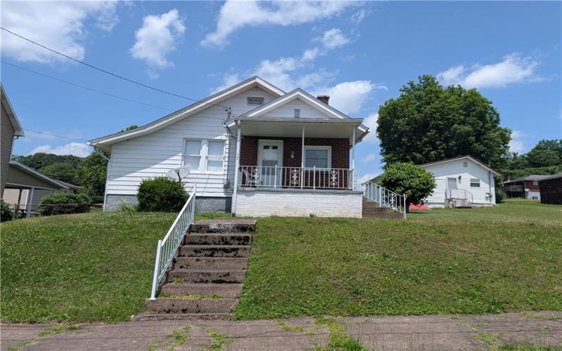 213 MCGILL AVE, Dawson, 15428, 2 Bedrooms Bedrooms, ,1.1 BathroomsBathrooms,Residential,For Sale,MCGILL AVE,1762840