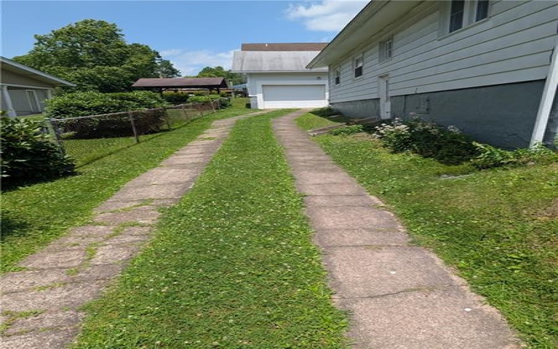 213 MCGILL AVE, Dawson, 15428, 2 Bedrooms Bedrooms, ,1.1 BathroomsBathrooms,Residential,For Sale,MCGILL AVE,1762840