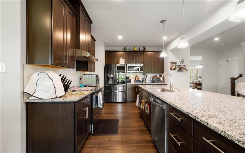 254 Regency Drive, Eighty Four, 15330, 4 Bedrooms Bedrooms, 11 Rooms Rooms,3.1 BathroomsBathrooms,Residential,For Sale,Regency Drive,1762857