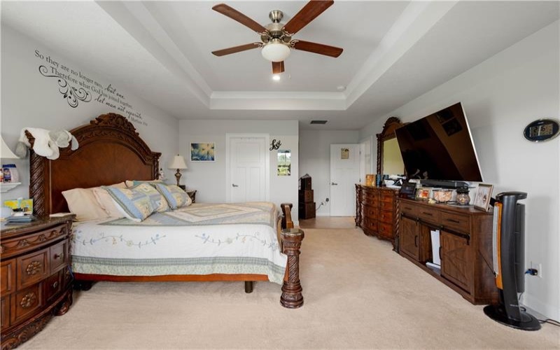 254 Regency Drive, Eighty Four, 15330, 4 Bedrooms Bedrooms, 11 Rooms Rooms,3.1 BathroomsBathrooms,Residential,For Sale,Regency Drive,1762857