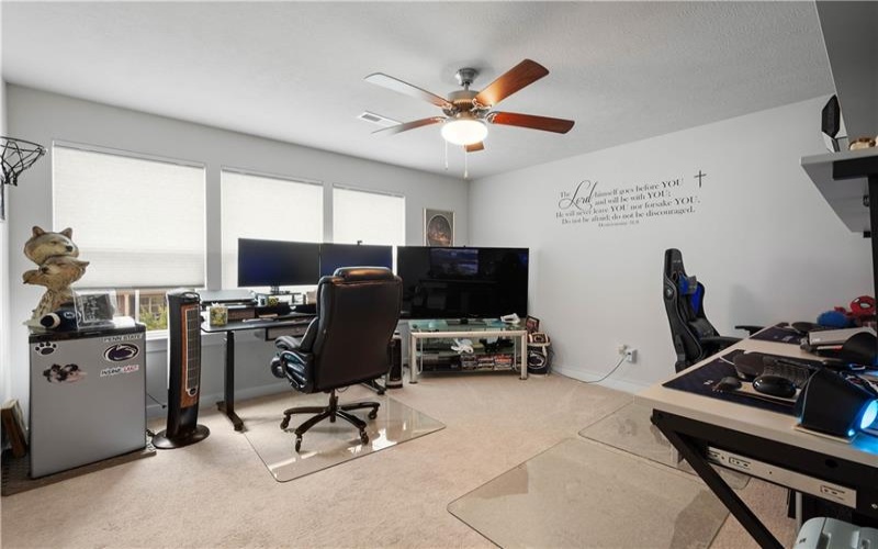254 Regency Drive, Eighty Four, 15330, 4 Bedrooms Bedrooms, 11 Rooms Rooms,3.1 BathroomsBathrooms,Residential,For Sale,Regency Drive,1762857