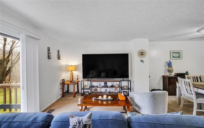 107 Georgetown Ln, Export, 15632, 3 Bedrooms Bedrooms, 7 Rooms Rooms,2.2 BathroomsBathrooms,Residential,For Sale,Georgetown Ln,1762866