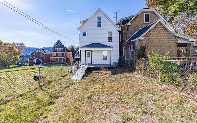 1312 Woodmont Avenue, New Kensington, 15068, 4 Bedrooms Bedrooms, ,1 BathroomBathrooms,Residential,For Sale,Woodmont Avenue,1762892