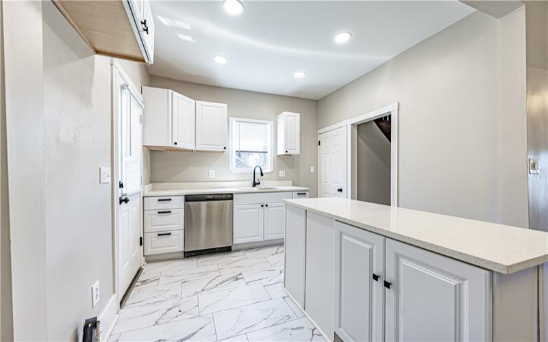 1312 Woodmont Avenue, New Kensington, 15068, 4 Bedrooms Bedrooms, ,1 BathroomBathrooms,Residential,For Sale,Woodmont Avenue,1762892