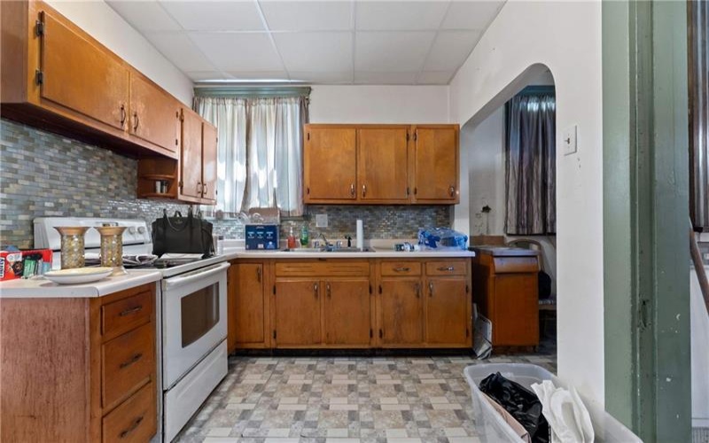 971 Thompson Ave, Donora, 15033, 3 Bedrooms Bedrooms, ,2 BathroomsBathrooms,Residential,For Sale,Thompson Ave,1762899