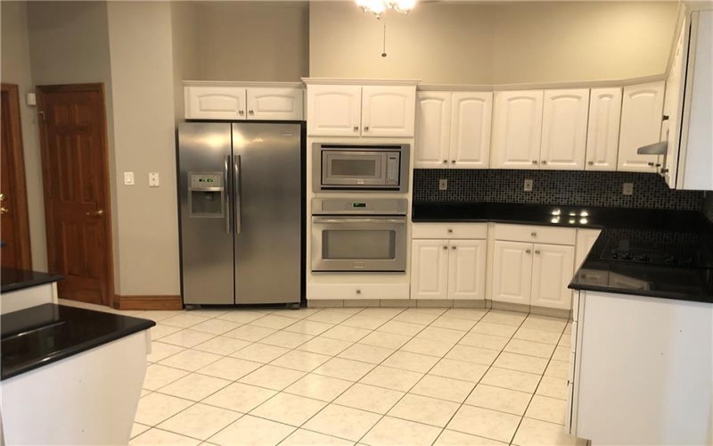 87 FARMVIEW DR, Uniontown, 15401, 4 Bedrooms Bedrooms, 14 Rooms Rooms,3 BathroomsBathrooms,Residential,For Sale,FARMVIEW DR,1762902