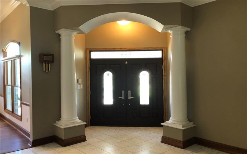 87 FARMVIEW DR, Uniontown, 15401, 4 Bedrooms Bedrooms, 14 Rooms Rooms,3 BathroomsBathrooms,Residential,For Sale,FARMVIEW DR,1762902
