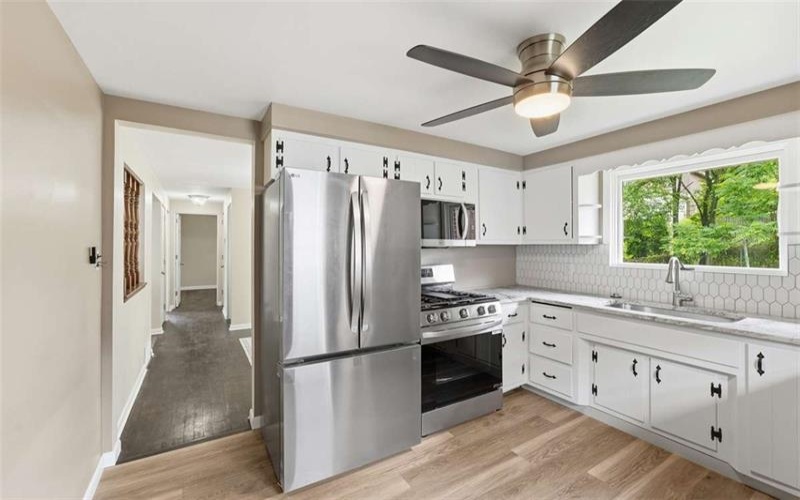 1735 Rebecca St, New Kensington, 15068, 3 Bedrooms Bedrooms, 8 Rooms Rooms,2 BathroomsBathrooms,Residential,For Sale,Rebecca St,1762917