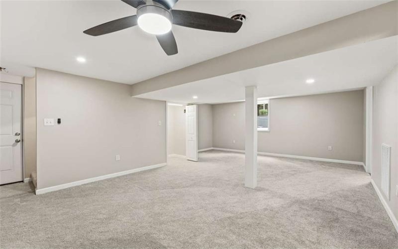 1735 Rebecca St, New Kensington, 15068, 3 Bedrooms Bedrooms, 8 Rooms Rooms,2 BathroomsBathrooms,Residential,For Sale,Rebecca St,1762917