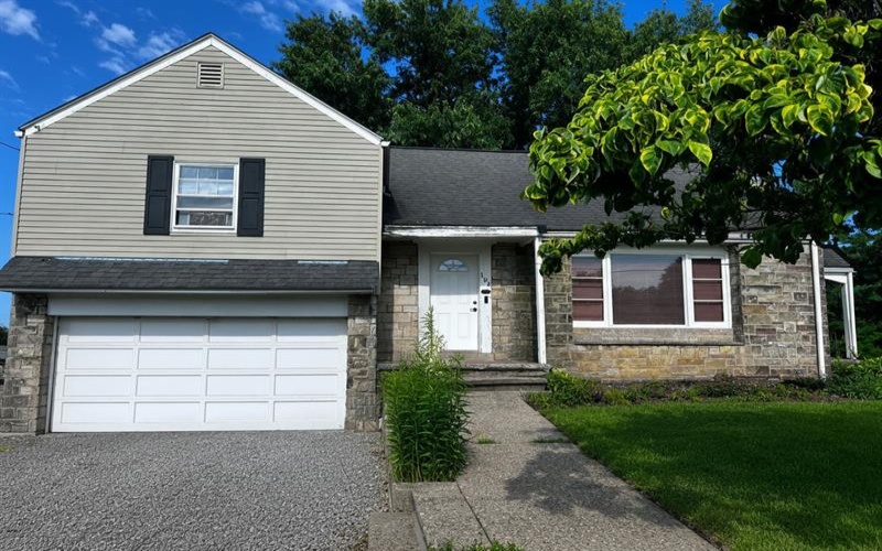 186 Oregon Drive, Greensburg, 15601, 3 Bedrooms Bedrooms, 7 Rooms Rooms,2 BathroomsBathrooms,Residential,For Sale,Oregon Drive,1763031