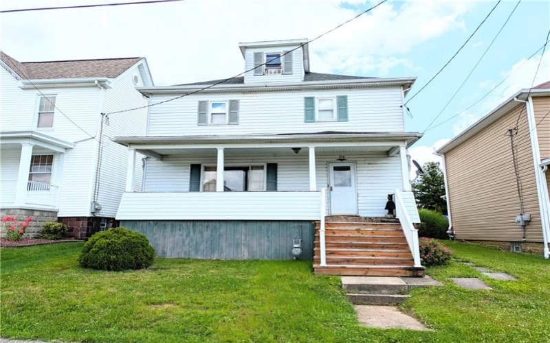 214 Jennings Ave, Scottdale, 15683, 4 Bedrooms Bedrooms, 8 Rooms Rooms,2 BathroomsBathrooms,Residential,For Sale,Jennings Ave,1763037