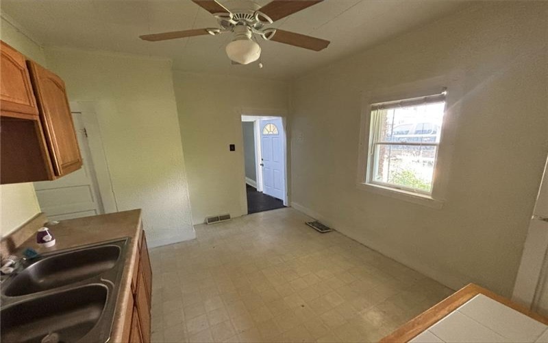 119 Highland Ave, Avella, 15312, 2 Bedrooms Bedrooms, 4 Rooms Rooms,1.1 BathroomsBathrooms,Residential,For Sale,Highland Ave,1763045