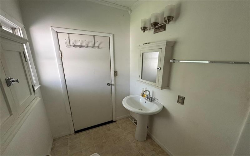 119 Highland Ave, Avella, 15312, 2 Bedrooms Bedrooms, 4 Rooms Rooms,1.1 BathroomsBathrooms,Residential,For Sale,Highland Ave,1763045