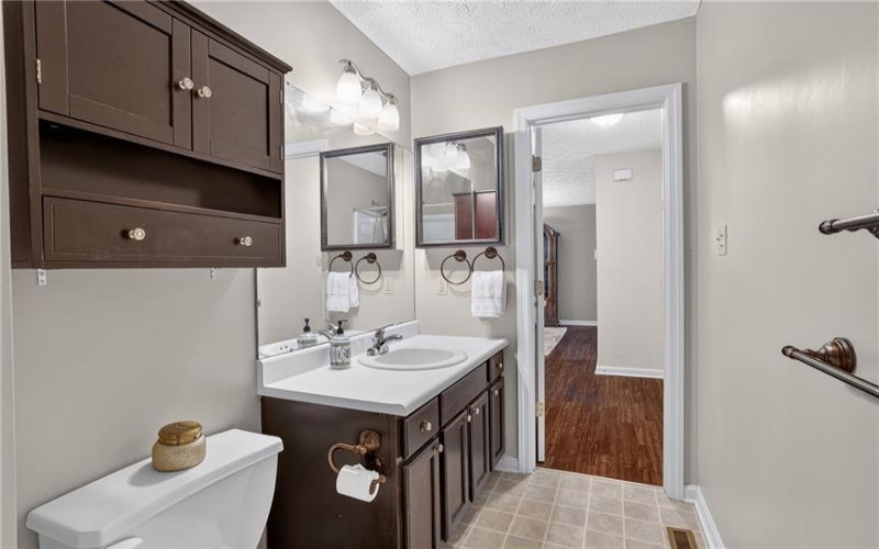 127 Sedeca Dr, Canonsburg, 15317, 3 Bedrooms Bedrooms, ,2 BathroomsBathrooms,Residential,For Sale,Sedeca Dr,1763058
