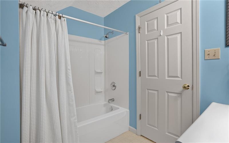 127 Sedeca Dr, Canonsburg, 15317, 3 Bedrooms Bedrooms, ,2 BathroomsBathrooms,Residential,For Sale,Sedeca Dr,1763058