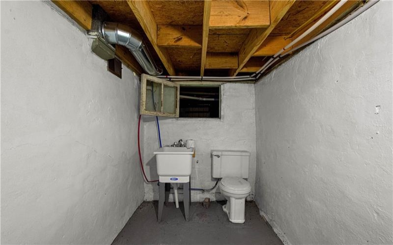412 Grant Street, Richeyville, 15358, 2 Bedrooms Bedrooms, 5 Rooms Rooms,1.1 BathroomsBathrooms,Residential,For Sale,Grant Street,1763076