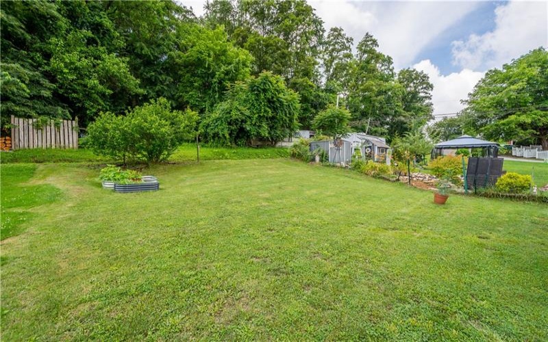 412 Grant Street, Richeyville, 15358, 2 Bedrooms Bedrooms, 5 Rooms Rooms,1.1 BathroomsBathrooms,Residential,For Sale,Grant Street,1763076