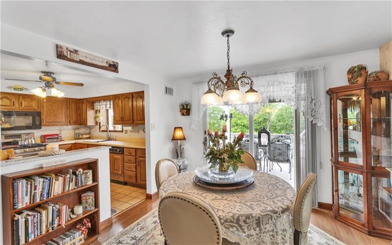 1998 Bernice Dr, irwin, 15642, 3 Bedrooms Bedrooms, 7 Rooms Rooms,2 BathroomsBathrooms,Residential,For Sale,Bernice Dr,1763119