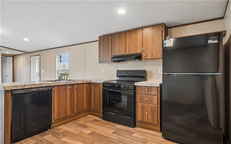 125 Laurel View Dr, Mount Pleasant, 15666, 2 Bedrooms Bedrooms, ,2 BathroomsBathrooms,Residential,For Sale,Laurel View Dr,1763131