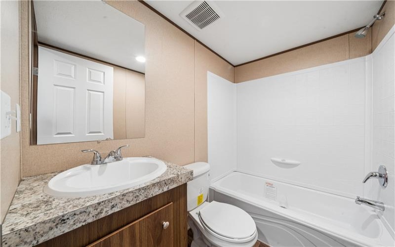 125 Laurel View Dr, Mount Pleasant, 15666, 2 Bedrooms Bedrooms, ,2 BathroomsBathrooms,Residential,For Sale,Laurel View Dr,1763131