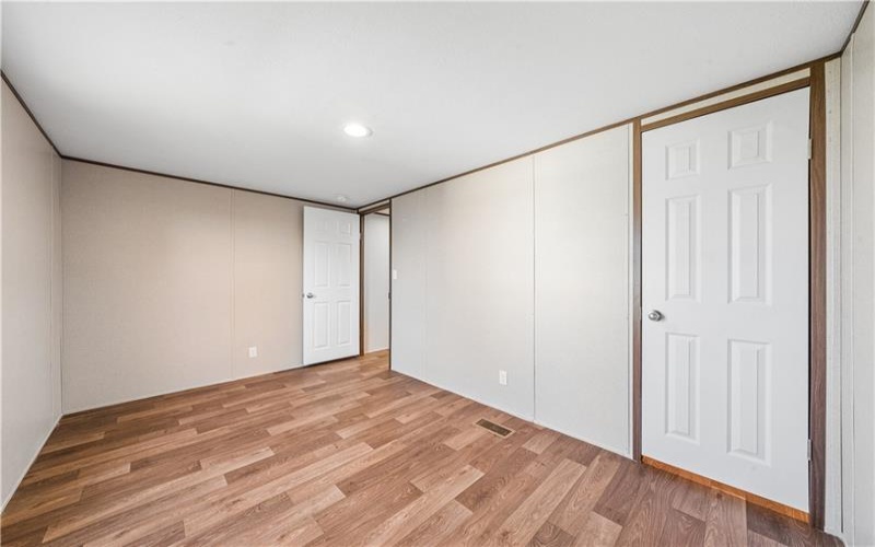 125 Laurel View Dr, Mount Pleasant, 15666, 2 Bedrooms Bedrooms, ,2 BathroomsBathrooms,Residential,For Sale,Laurel View Dr,1763131