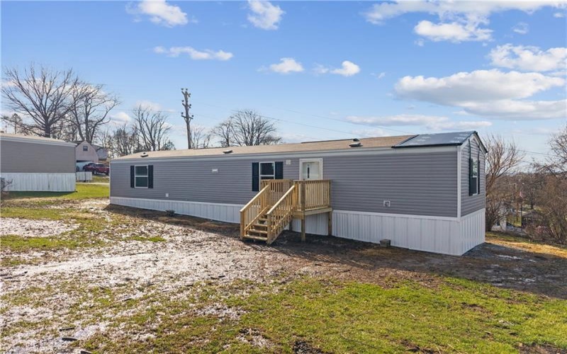125 Laurel View Dr, Mount Pleasant, 15666, 2 Bedrooms Bedrooms, ,2 BathroomsBathrooms,Residential,For Sale,Laurel View Dr,1763131