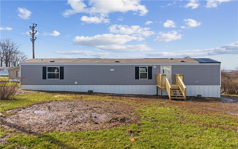 125 Laurel View Dr, Mount Pleasant, 15666, 2 Bedrooms Bedrooms, ,2 BathroomsBathrooms,Residential,For Sale,Laurel View Dr,1763131