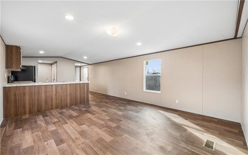 125 Laurel View Dr, Mount Pleasant, 15666, 2 Bedrooms Bedrooms, ,2 BathroomsBathrooms,Residential,For Sale,Laurel View Dr,1763131