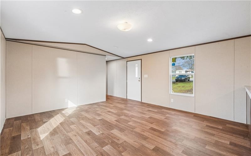 125 Laurel View Dr, Mount Pleasant, 15666, 2 Bedrooms Bedrooms, ,2 BathroomsBathrooms,Residential,For Sale,Laurel View Dr,1763131