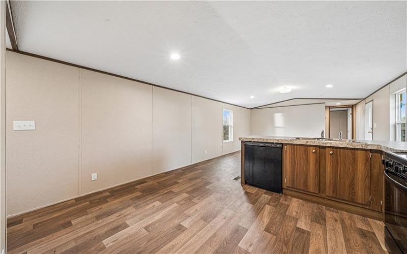 125 Laurel View Dr, Mount Pleasant, 15666, 2 Bedrooms Bedrooms, ,2 BathroomsBathrooms,Residential,For Sale,Laurel View Dr,1763131