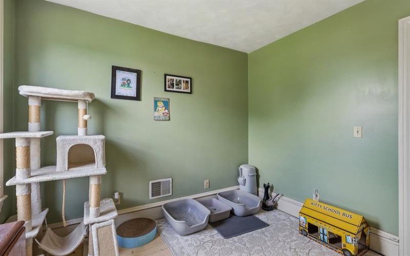 1214 Poplar STREET, Greensburg, 15601, 3 Bedrooms Bedrooms, ,1 BathroomBathrooms,Residential,For Sale,Poplar,1763145