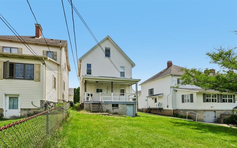 1214 Poplar STREET, Greensburg, 15601, 3 Bedrooms Bedrooms, ,1 BathroomBathrooms,Residential,For Sale,Poplar,1763145