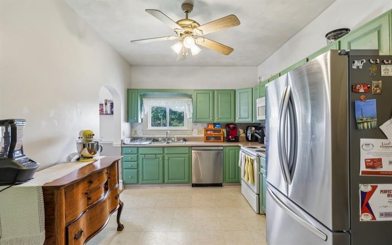 1214 Poplar STREET, Greensburg, 15601, 3 Bedrooms Bedrooms, ,1 BathroomBathrooms,Residential,For Sale,Poplar,1763145