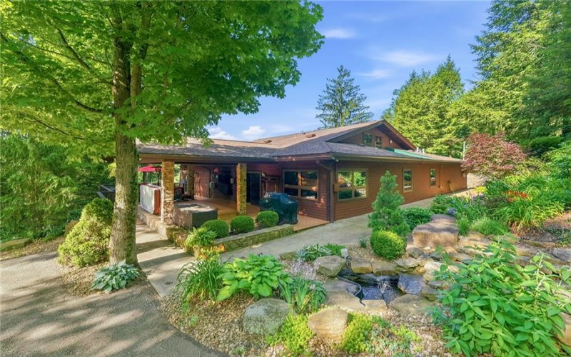 2488 County Line Rd, Champion, 15622, 4 Bedrooms Bedrooms, 11 Rooms Rooms,3 BathroomsBathrooms,Residential,For Sale,County Line Rd,1763156