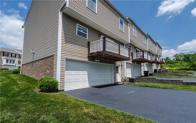 6407 Lindsey Ln, Export, 15632, 3 Bedrooms Bedrooms, 7 Rooms Rooms,2.1 BathroomsBathrooms,Residential,For Sale,Lindsey Ln,1763157