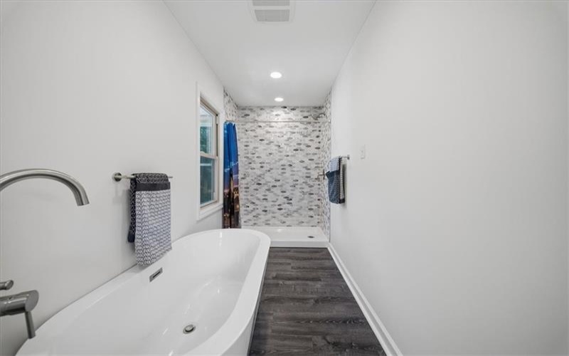 217 Country Club Road, Washington, 15301, 4 Bedrooms Bedrooms, 13 Rooms Rooms,4 BathroomsBathrooms,Residential,For Sale,Country Club Road,1763173