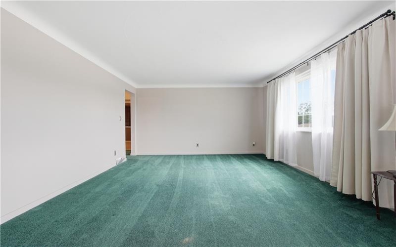 12289 Herold Drive, Irwin, 15642, 3 Bedrooms Bedrooms, 11 Rooms Rooms,1.1 BathroomsBathrooms,Residential,For Sale,Herold Drive,1763181