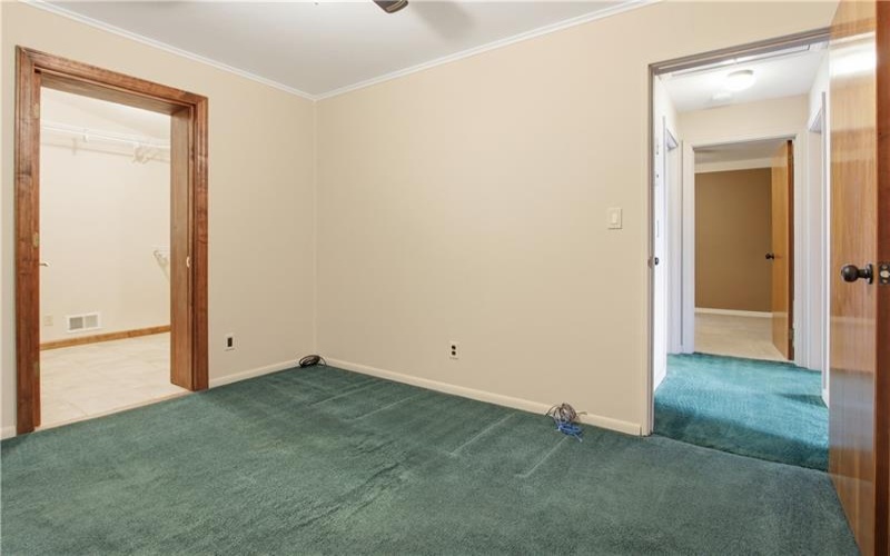 12289 Herold Drive, Irwin, 15642, 3 Bedrooms Bedrooms, 11 Rooms Rooms,1.1 BathroomsBathrooms,Residential,For Sale,Herold Drive,1763181