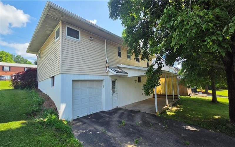 451 Fairview St, Somerset, 15501, 3 Bedrooms Bedrooms, ,1.1 BathroomsBathrooms,Residential,For Sale,Fairview St,1763203